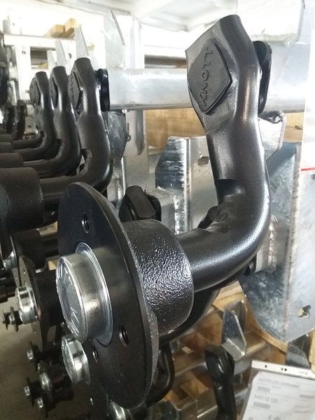 Торсионная ось на прицеп підберемо на любий. документи на реєстрацію