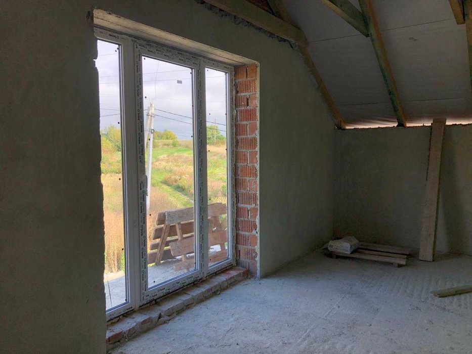 Продаж ексклюзивного котеджу з власною земельною ділянкою у Винниках