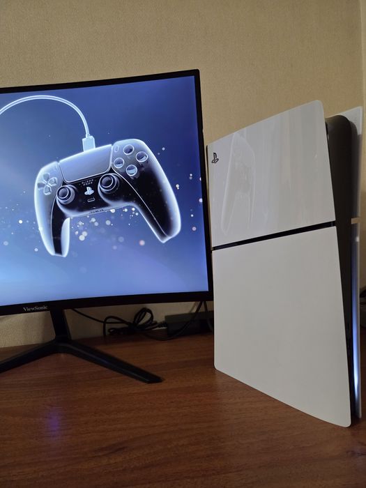 PS5 Slim (ідеал) + Навушники Pulse 3D