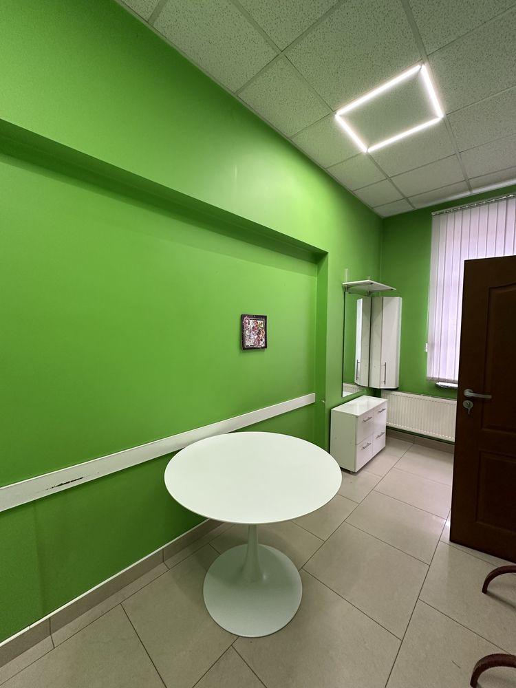 Здам офіс в центрі 60м2
