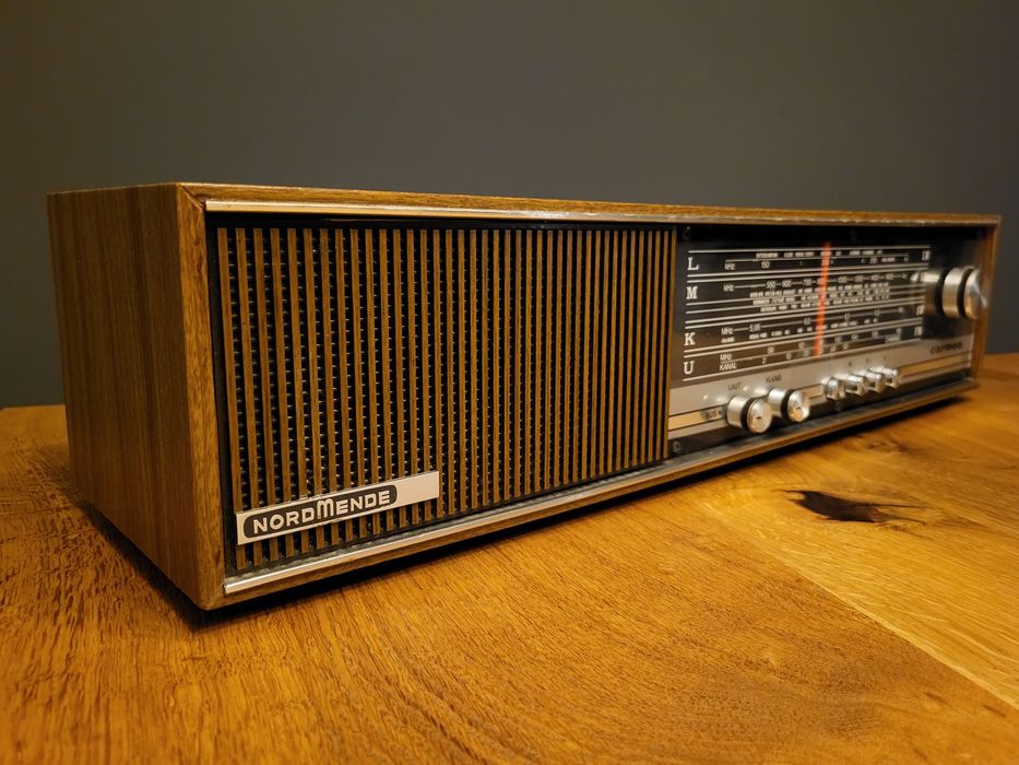 Radio NORDMENDE Carmen U106 Piękny Stan UNIKAT Drewno