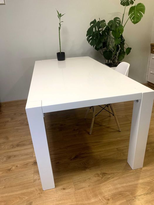 Stół jadalniany 180x90cm, 75cm wysokości biały