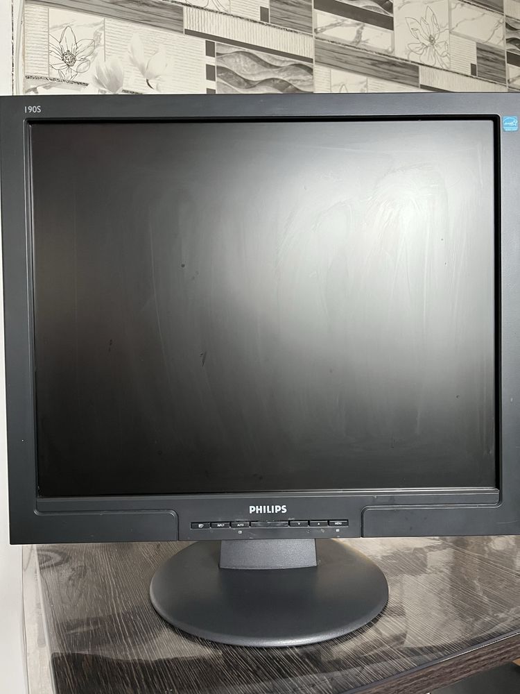 Монітор Philips i90s