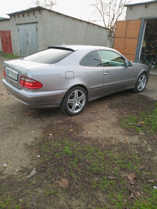 Мерседес .СLK 200.