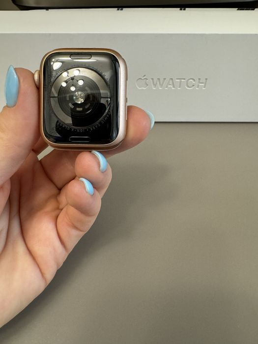 Apple Watch Series 5 (40 mm) ОРИГИНАЛ!!!