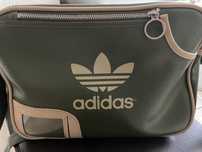 Мэссенджер adidas