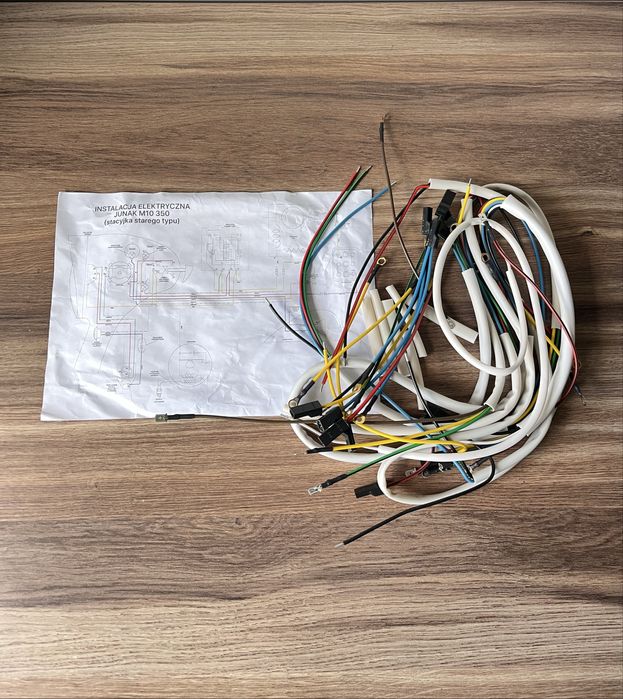 NOWA POLSKA instalacja elektryczna JUNAK M10