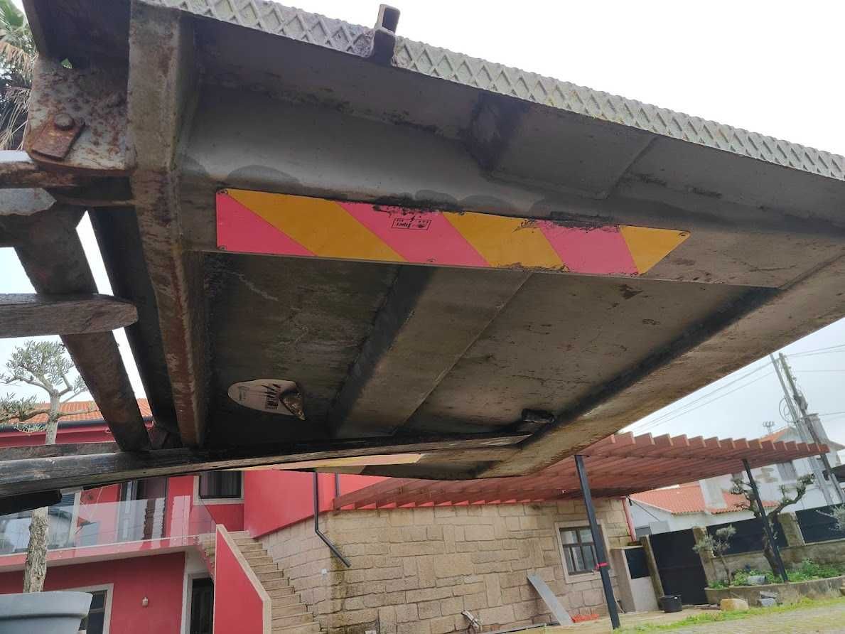 Plataforma elevatória completa 12V caixa aberta