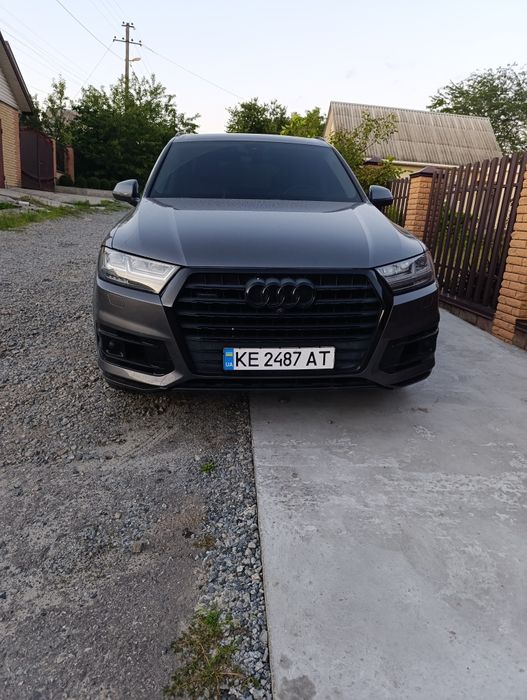 Ауді Q 7,пневмо,сама повна комплектація!!!