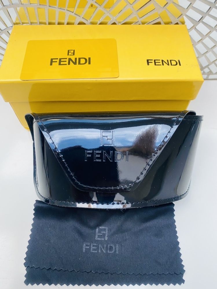 Fendi etui nowe na okulary Fendi