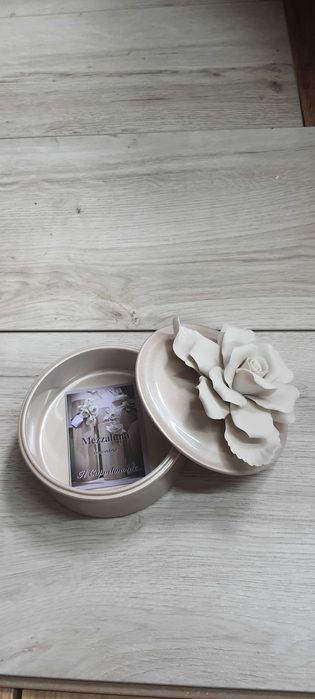 Керамічна шкатулка