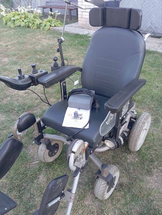 ПРОДАМ електричний інвалідний ВІЗОК  FOREST