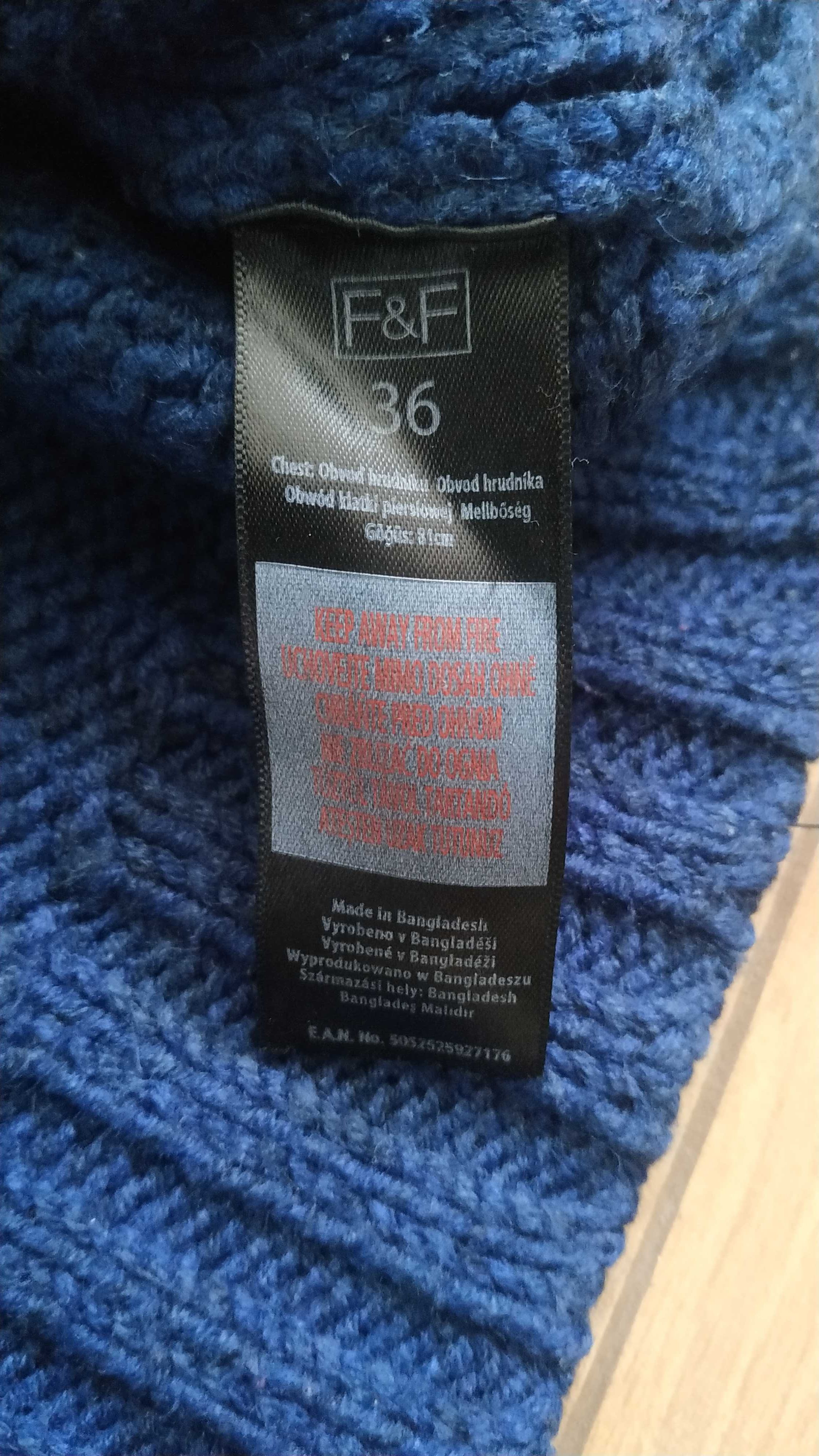 Niebieski sweter F&F 36 S