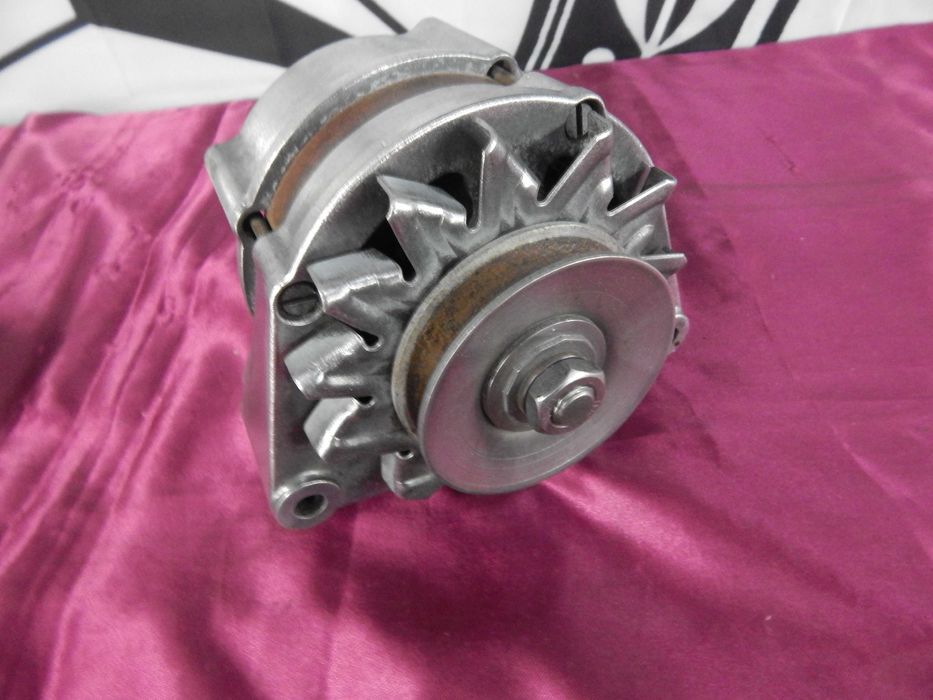 alternator mercedes mb 100 w 123 kaczka t1 2,4 i 3,0 207d 409 d