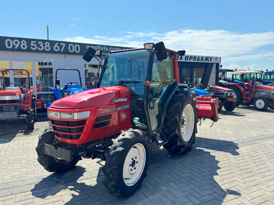 Японський трактор YANMAR EG333 кабіна + фреза,