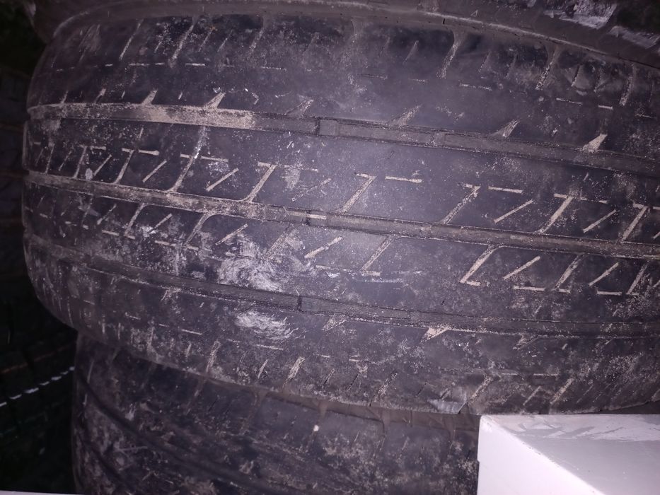 Резина  LASSA на автобус