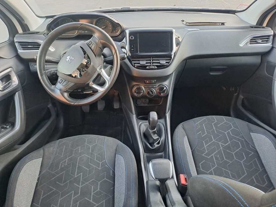 Peugeot 2008  1.2 VTi,  2018, Nacional