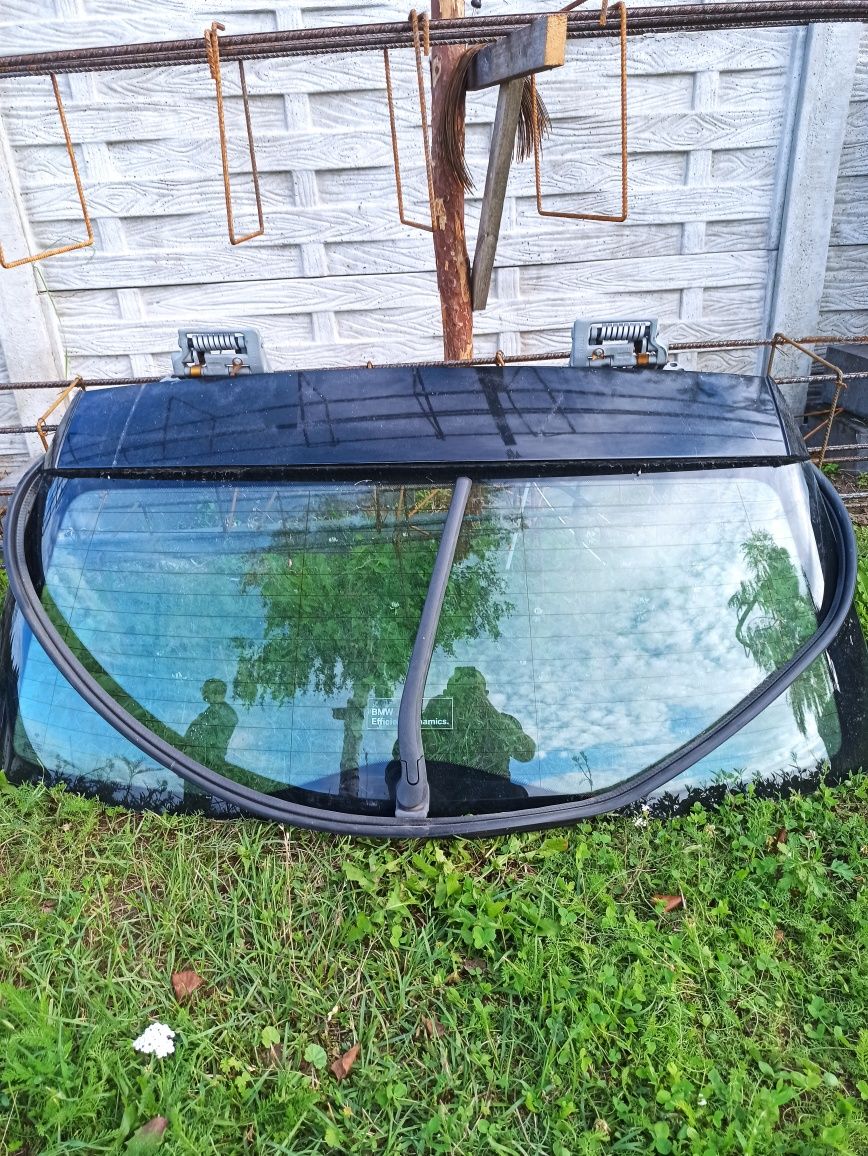 Szyba tył BMW E61 . 2009 polift kolor Black Saphir