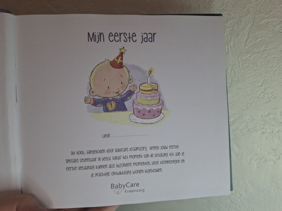 книга новонародженого  двобічна, мій перший рік, нідерландська мова