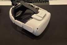 Sprzedam Oculus Quest 2 Gogle VR