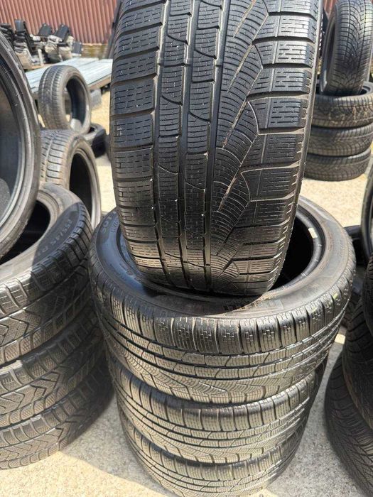 Шини Б/У 255/40 R18 Pirelli