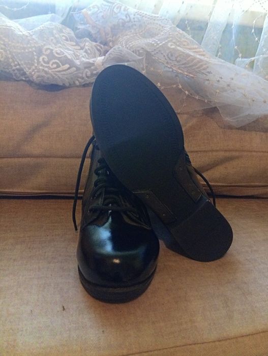 Продам ортопедичне взуття розмір 38.Виробник Львів.Взуття нове жіноче.