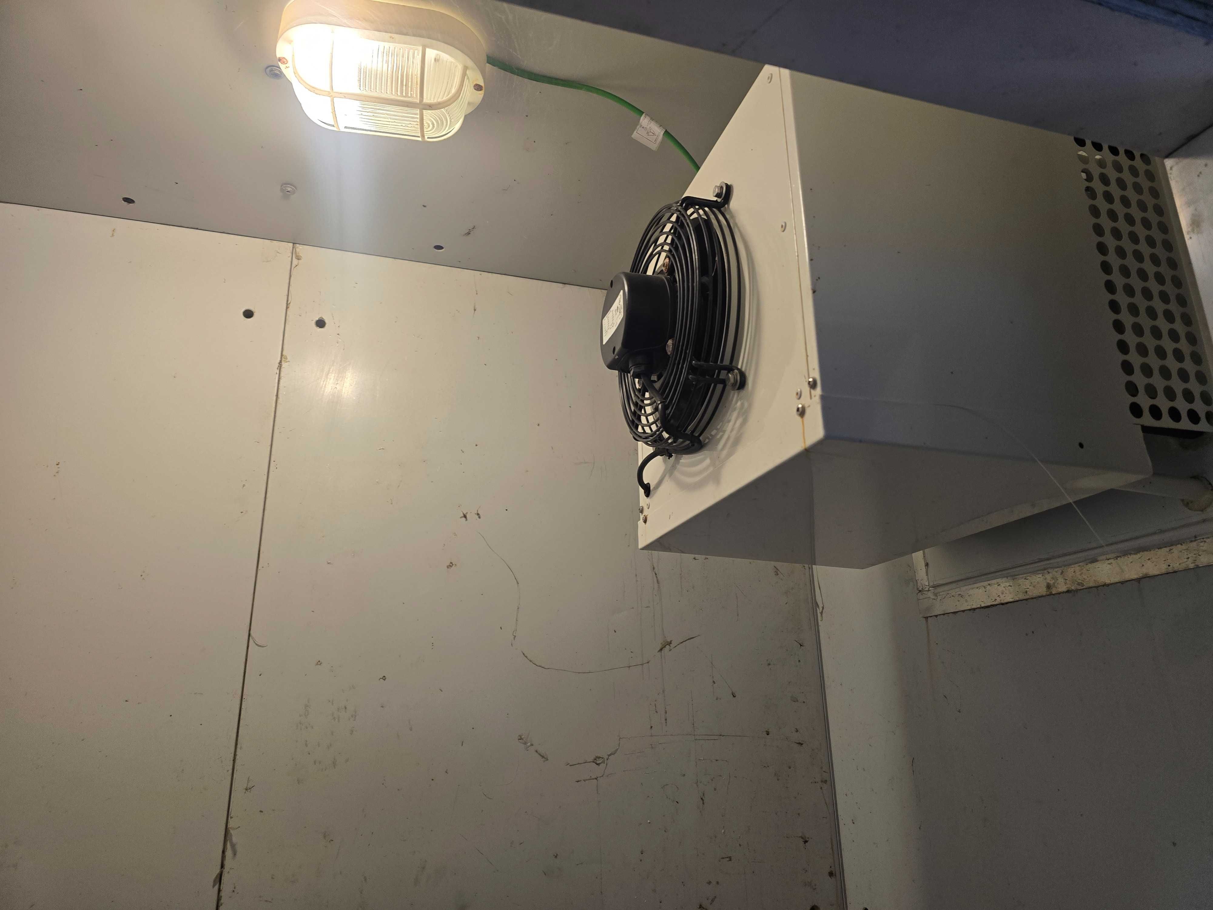 Camara de frio para indústrias
Está a funcionar como nova