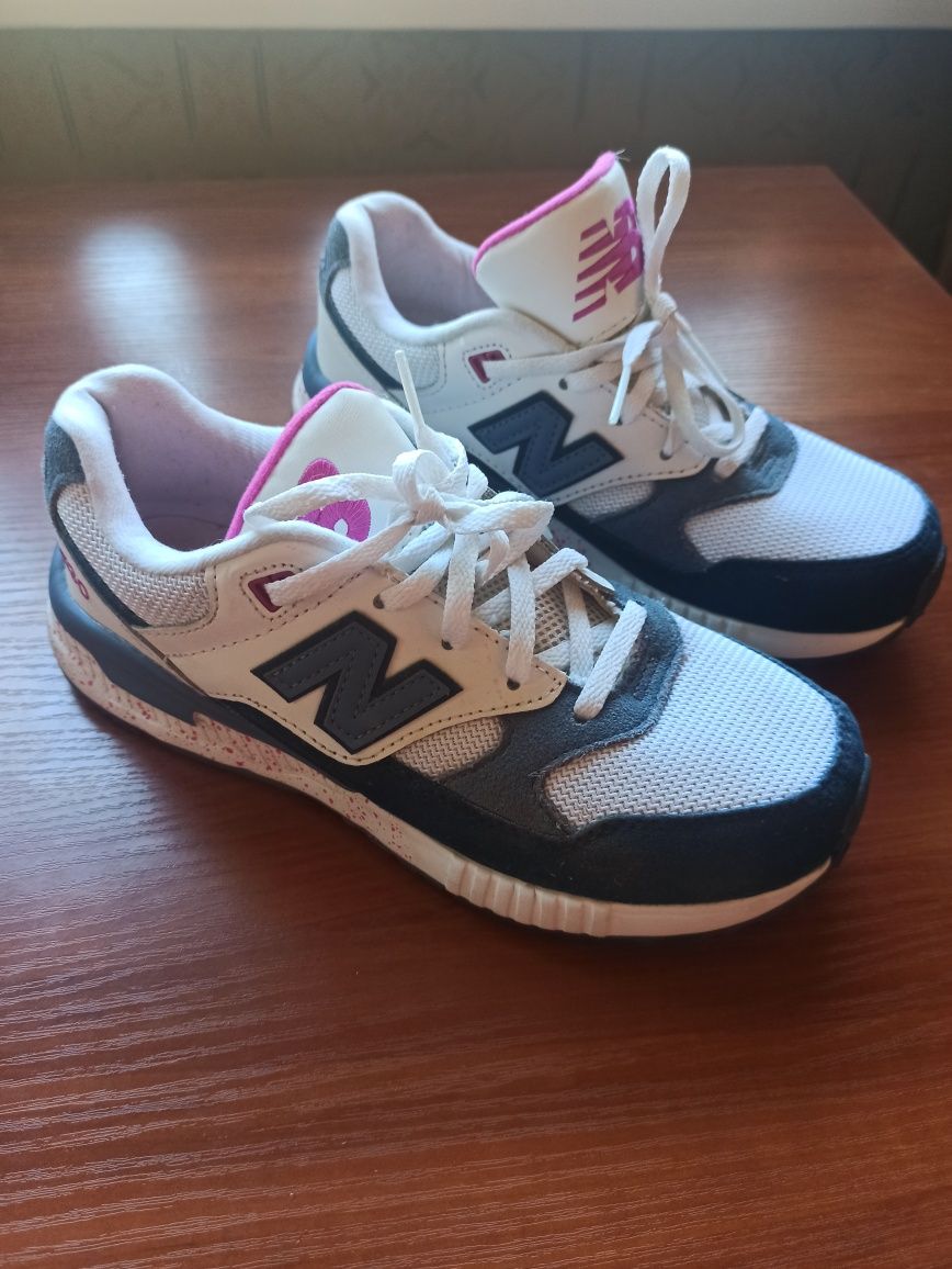 Кросівки Нью беланс New Balance 530