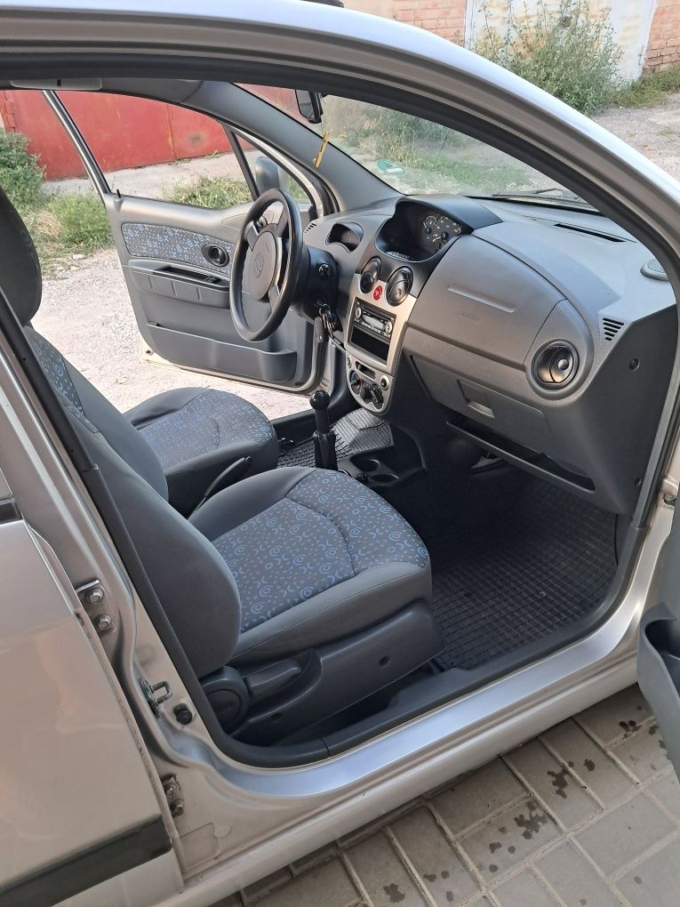Продам авто шевроле матиз
