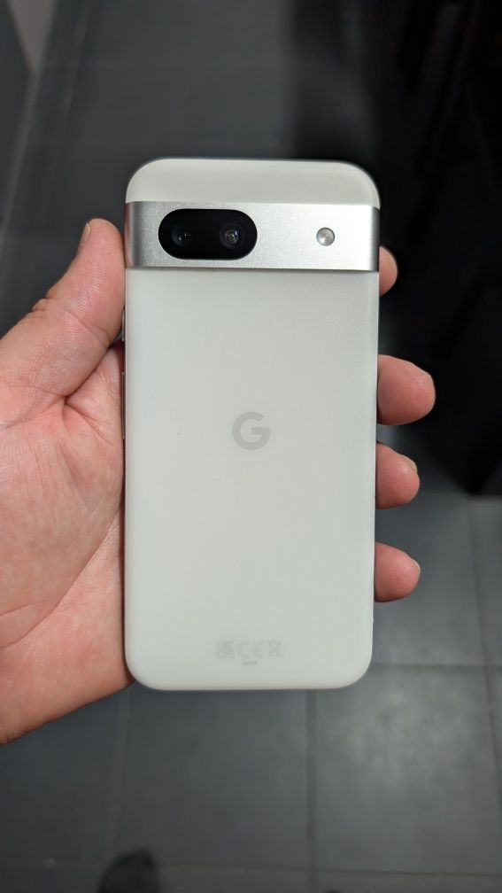 Google pixel 8a 8/128