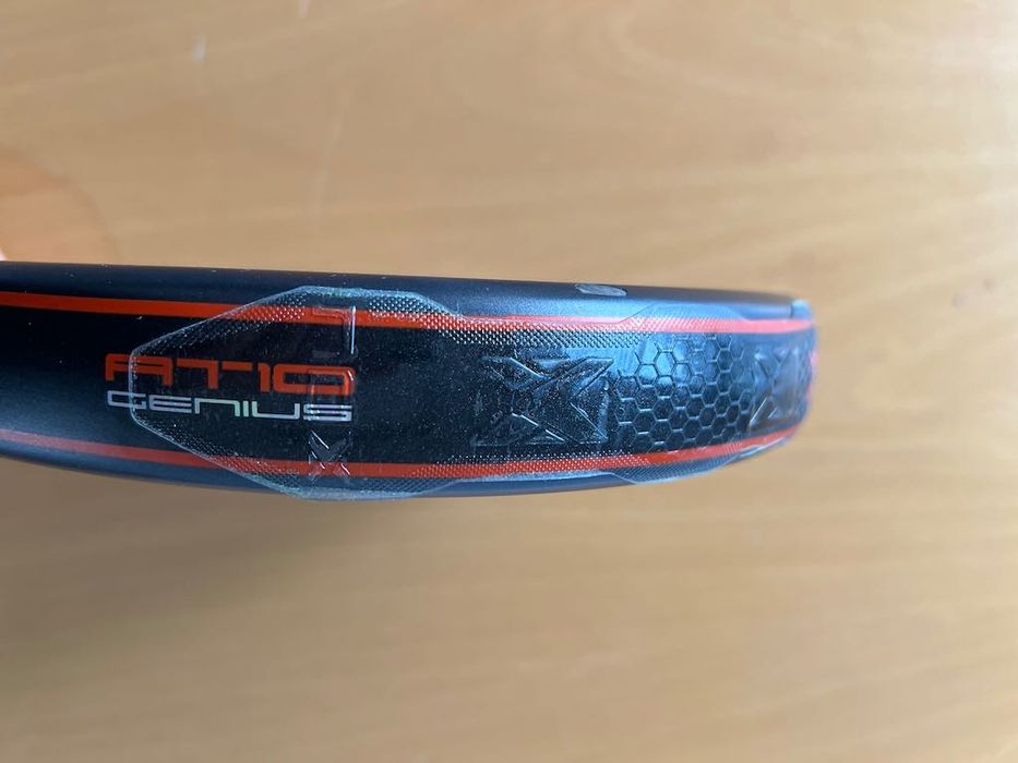 Raquete Padel Nox AT10 18K 2025