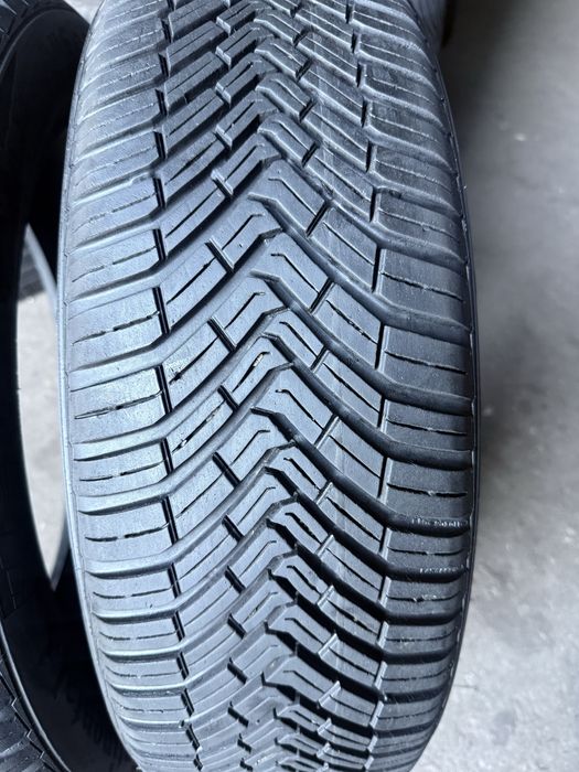 195-55-R20.Continental. Всесезонка. 22 рік.