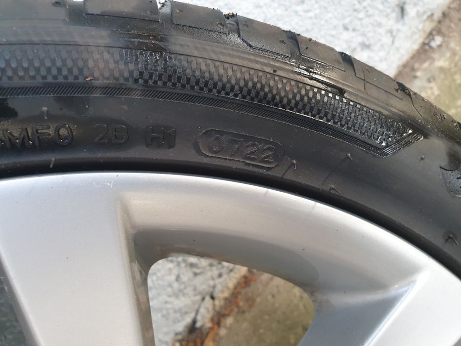 Felgi bmw 19" styling 331 z oponami hankook