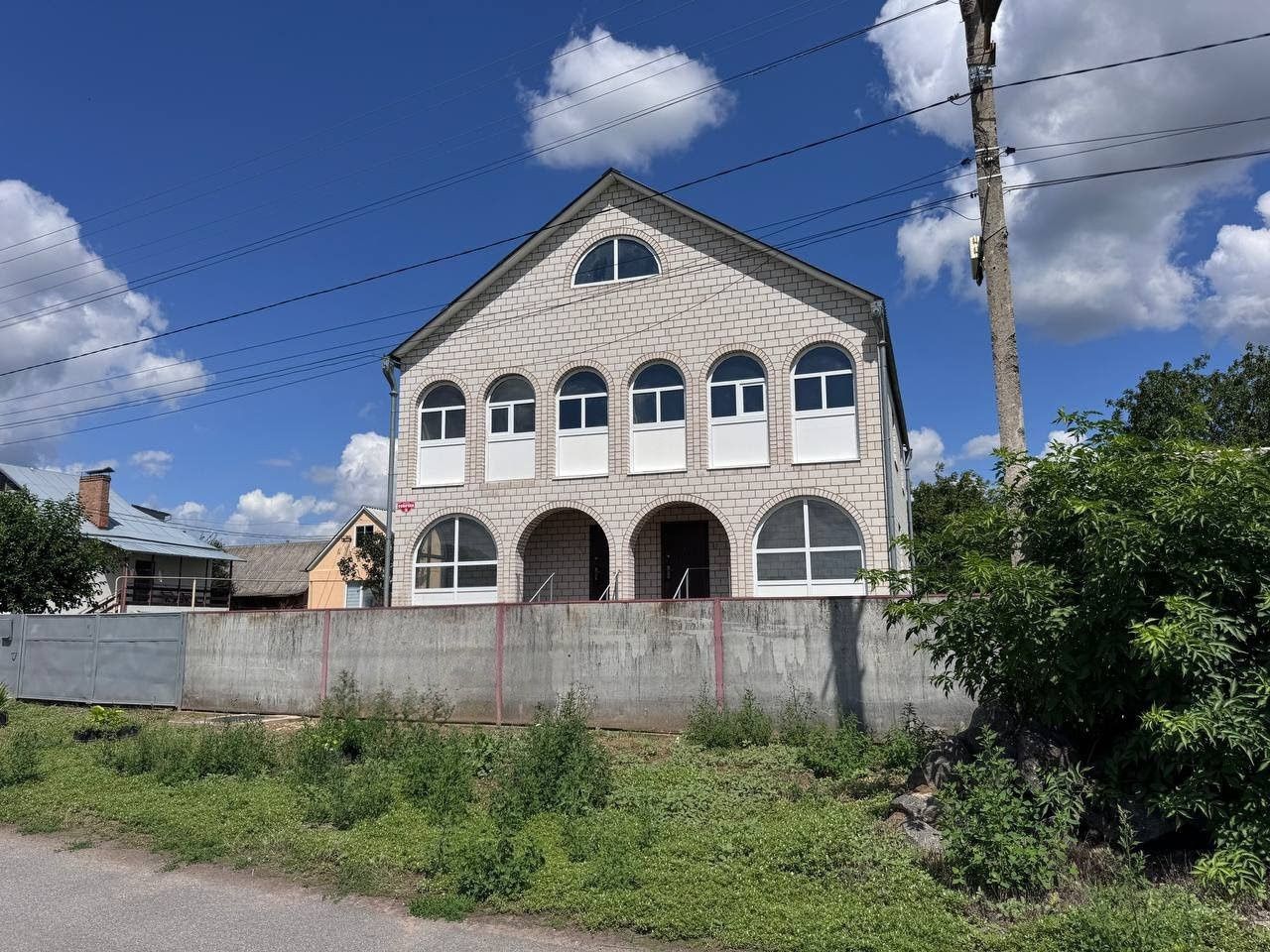 Продам будинок в передмісці м.Вінниці