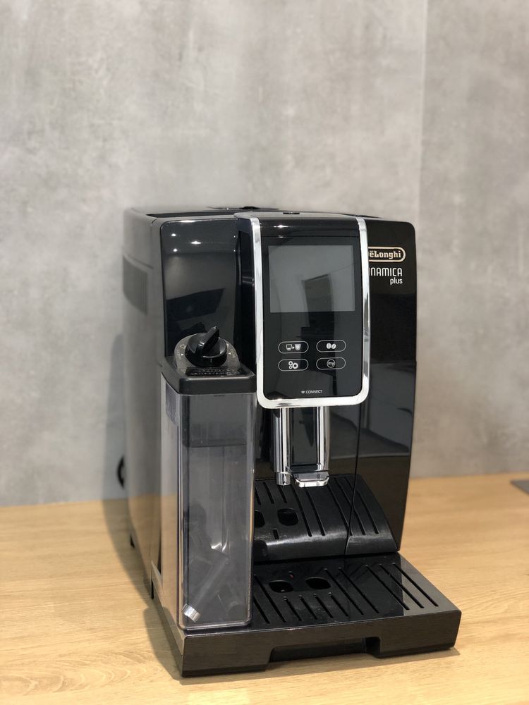 Кавоварка Delonghi Dinamica Plus WI-FI ECAM370.70.B