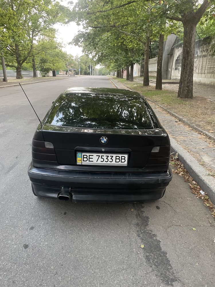 Продам Е36 compact