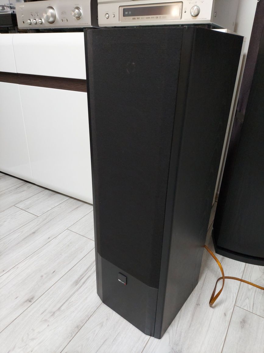 Kolumny MB Quart QL SP4