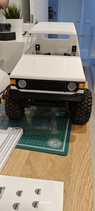 Carroçaria escala 1/10 crawler