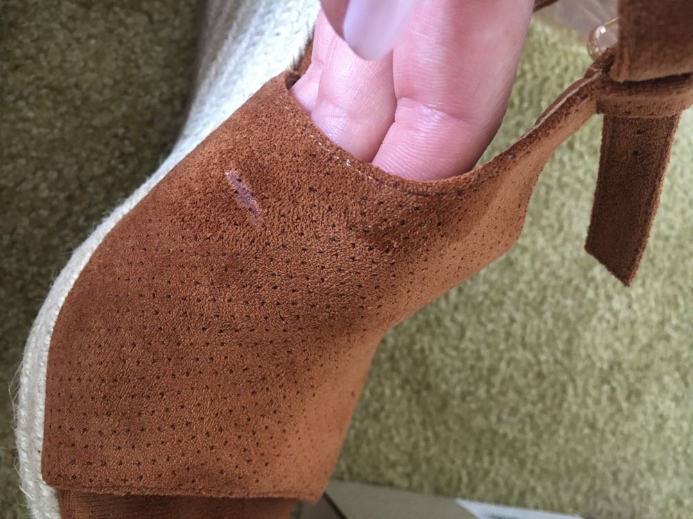 Buty na koturnie 36