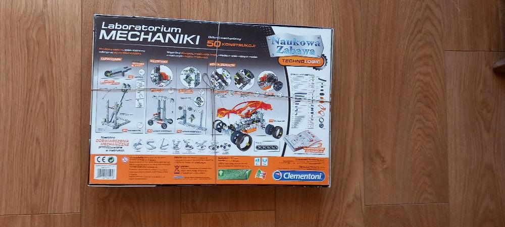 Laboratorium mechaniki.