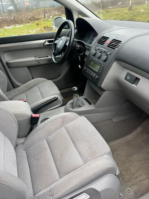 Volkswagen Touran*2003r*1.6benzyna*