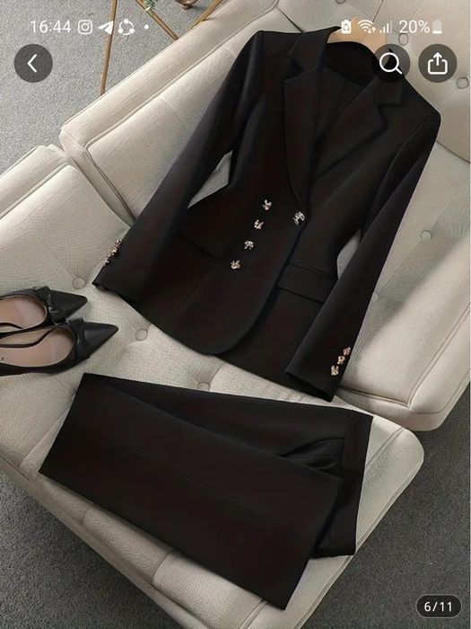 Брючний костюм класичний