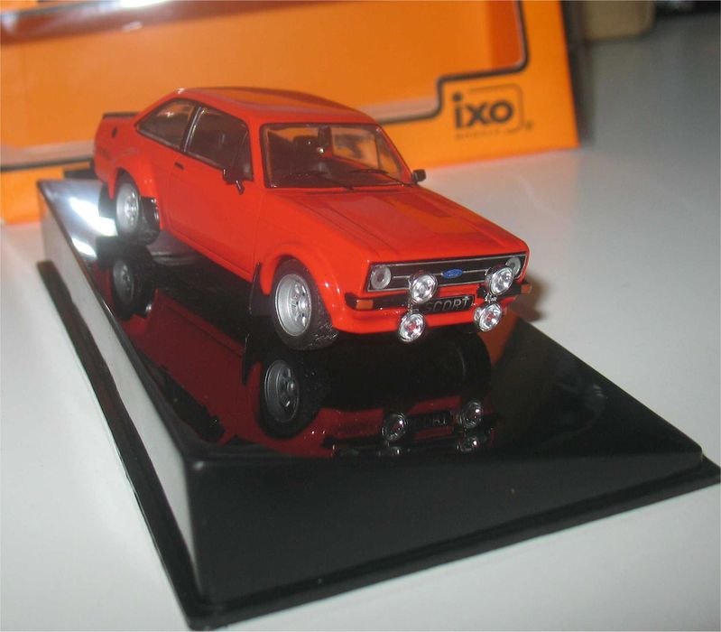 Ixo - Ford Escort MKII RS 1 8 0 0 - 1 9 7 6