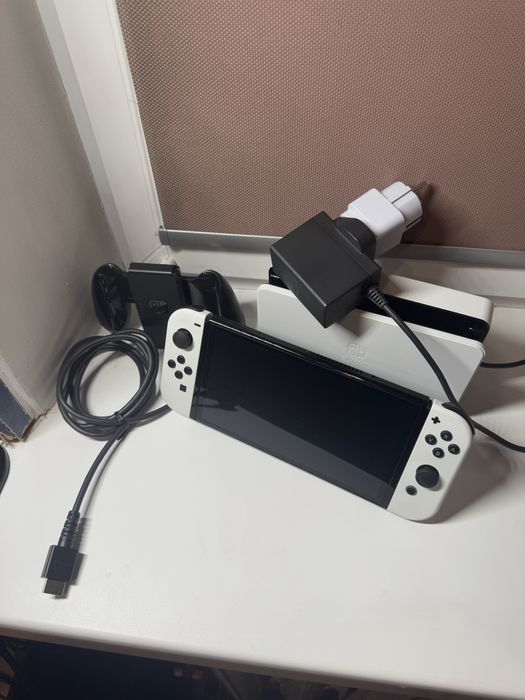 Nintendo Switch Oled 64Gb