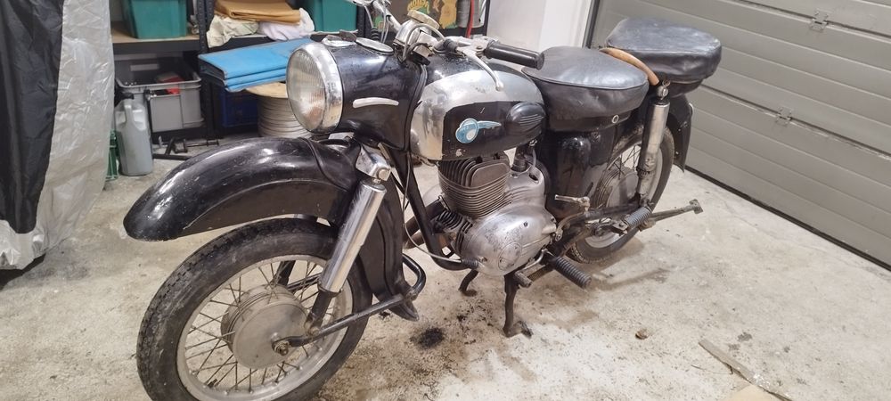 MZ jaskółka 175/1 62r Es
