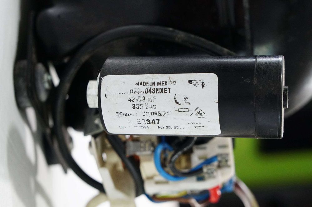 Sprężarka hermetyczna chłodnicza tłokowa EMBRACO NEK6181GK 600W/-10*C