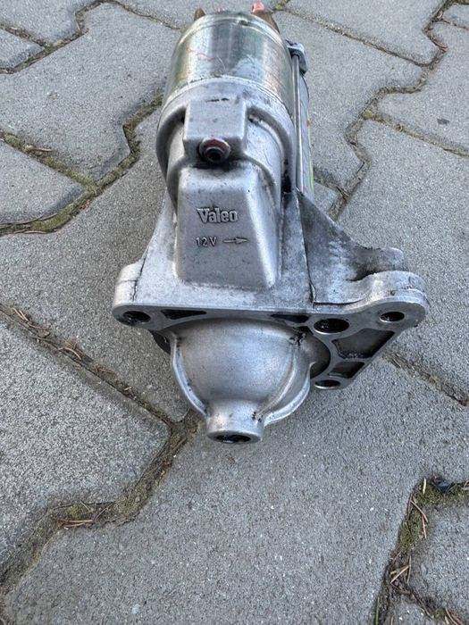 Стартер Opel Vivaro 1.9CDI