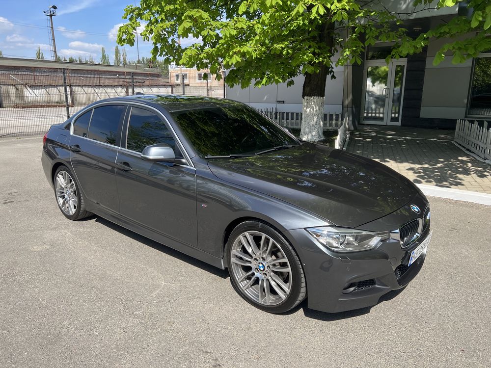 Bmw 320d 2014 год официальная