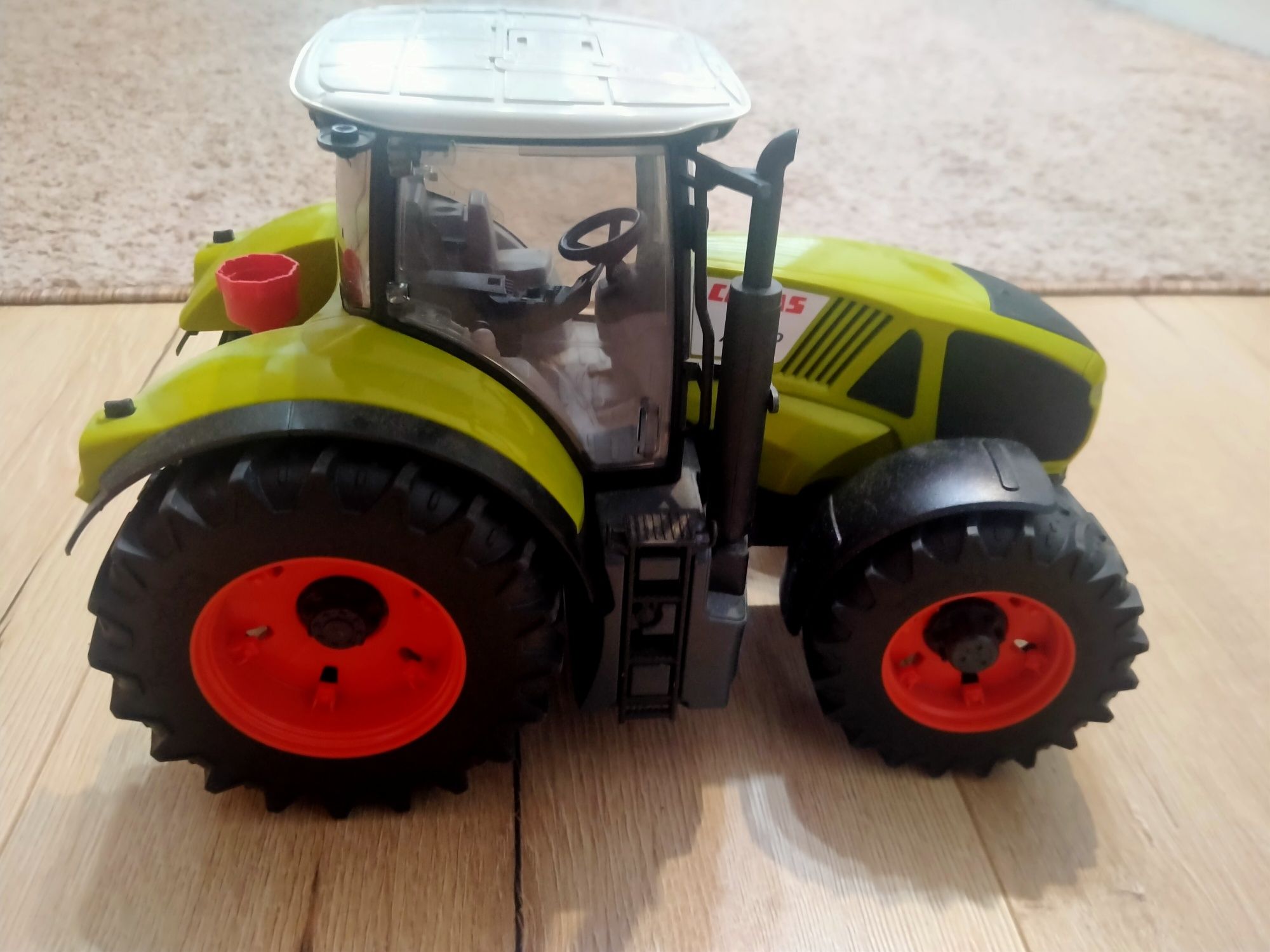 Ciągnik Claas Axion 950