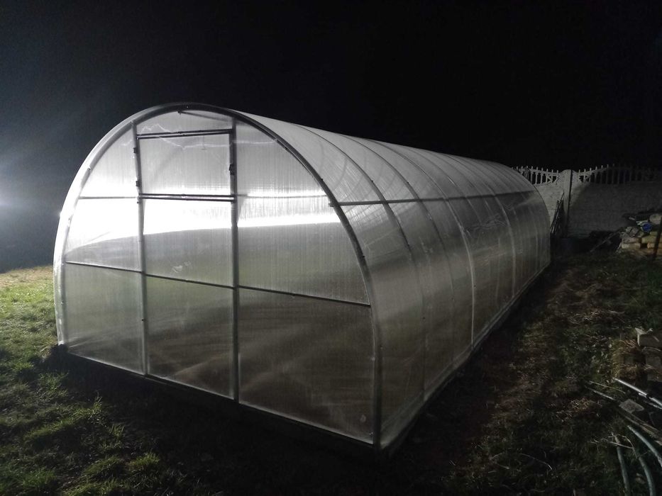 Szklarnia Tunel 3x8m z poliwęglanu komorowego 4mm, profil 40x20mm